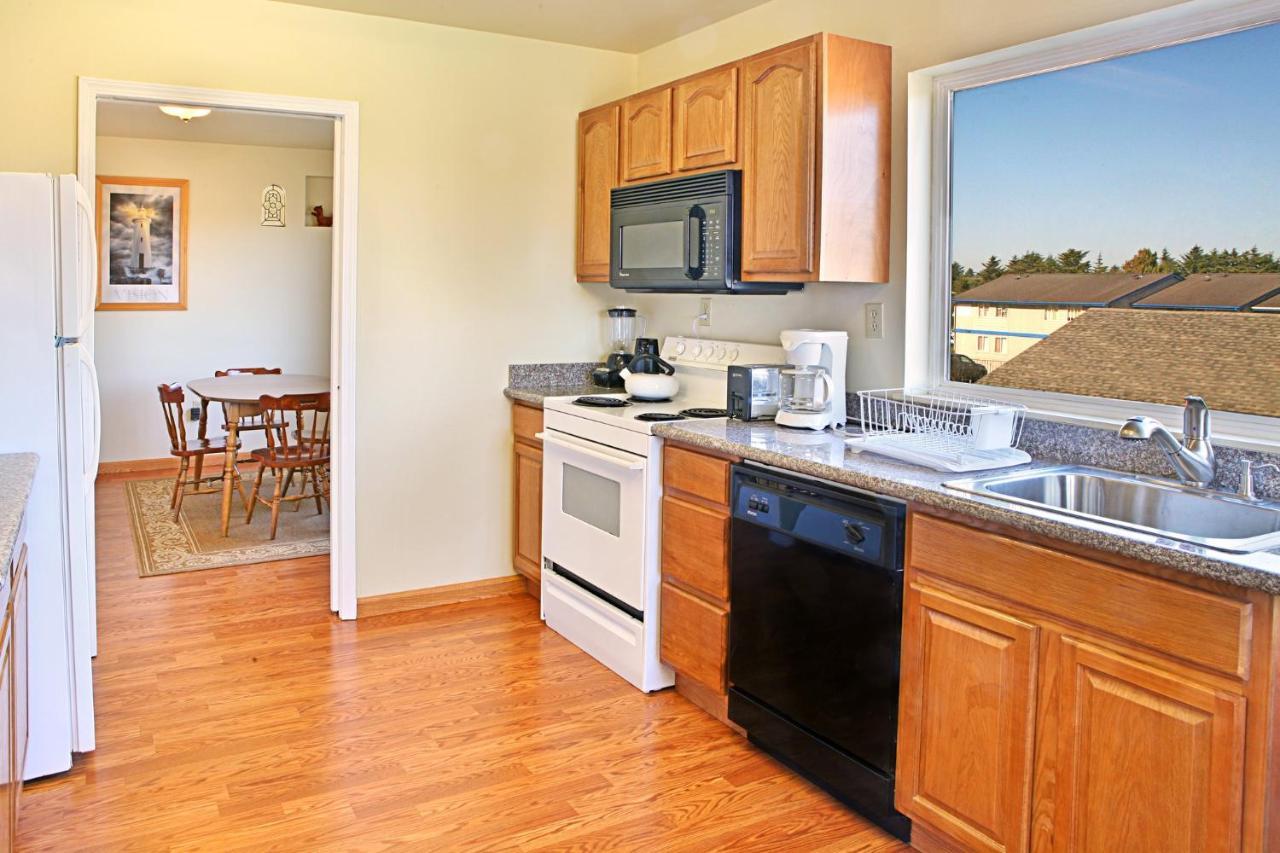 Top Town Condo At Maris Stella Ocean Shores Exterior photo